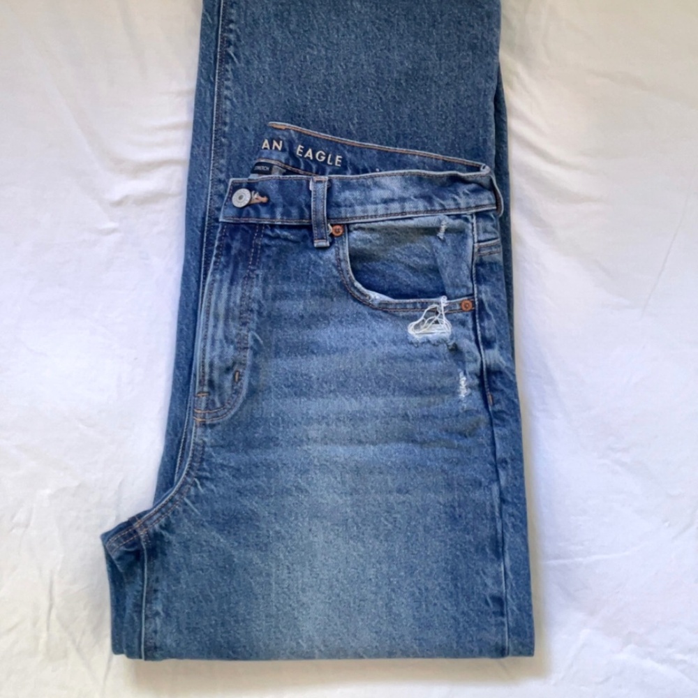 American Eagle Stovepipe Blue Jeans